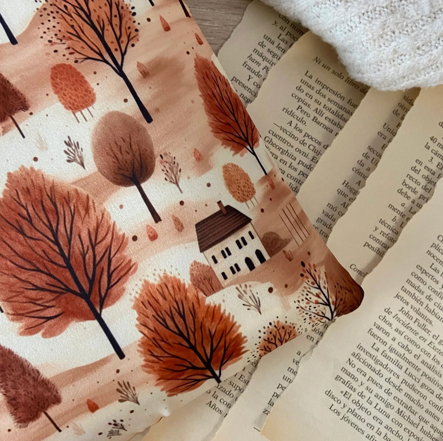 Funda literaria Fall forest