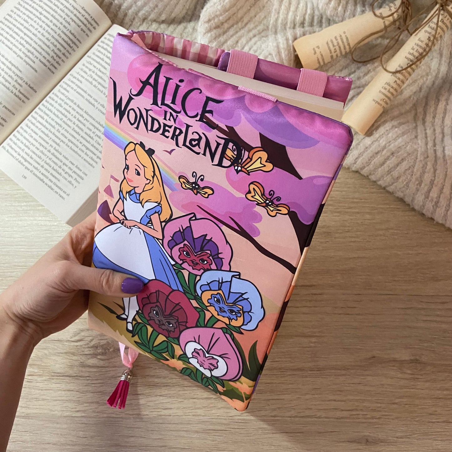 Funda ajustable Alicia en el país de las maravillas
