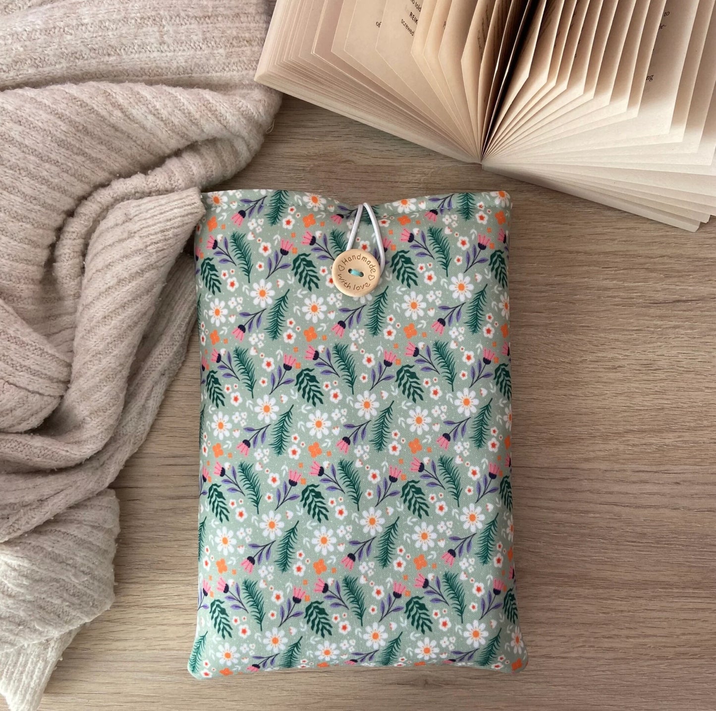 Funda literaria tu jardín con enanitos