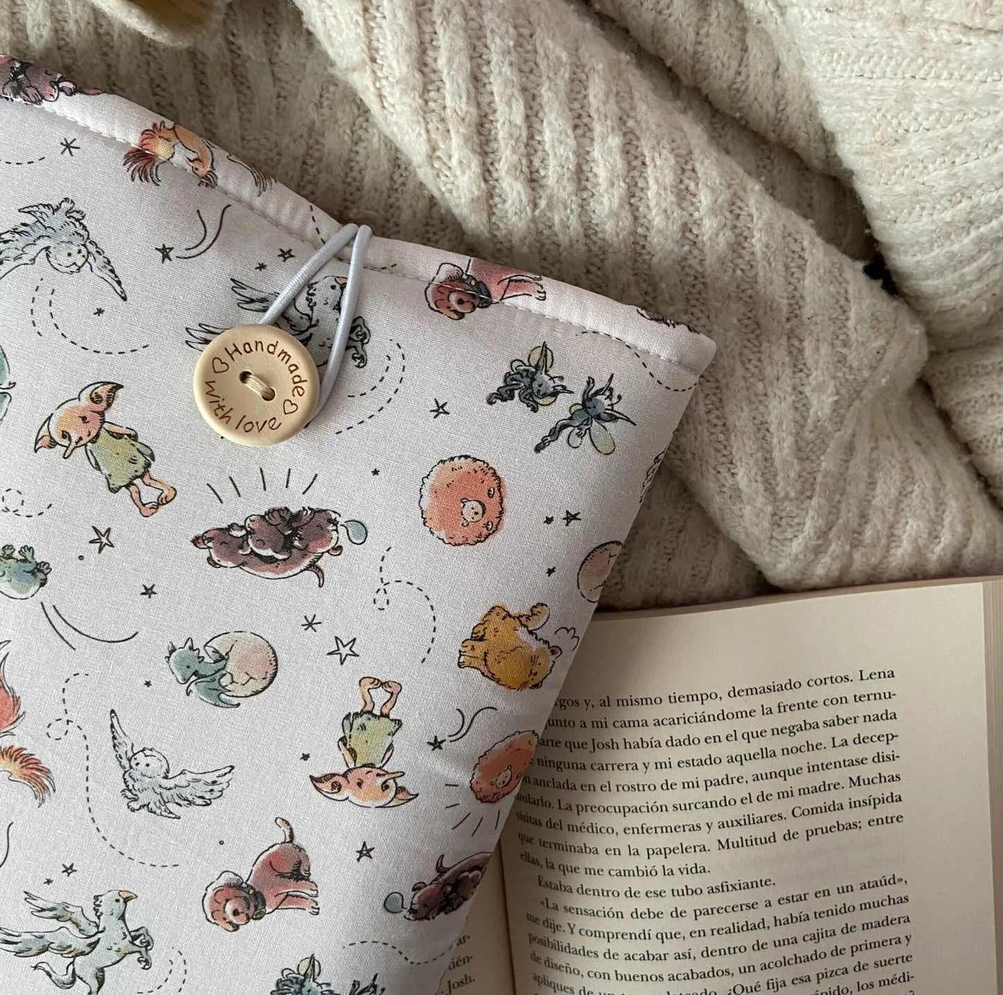 Funda literaria Fluffy