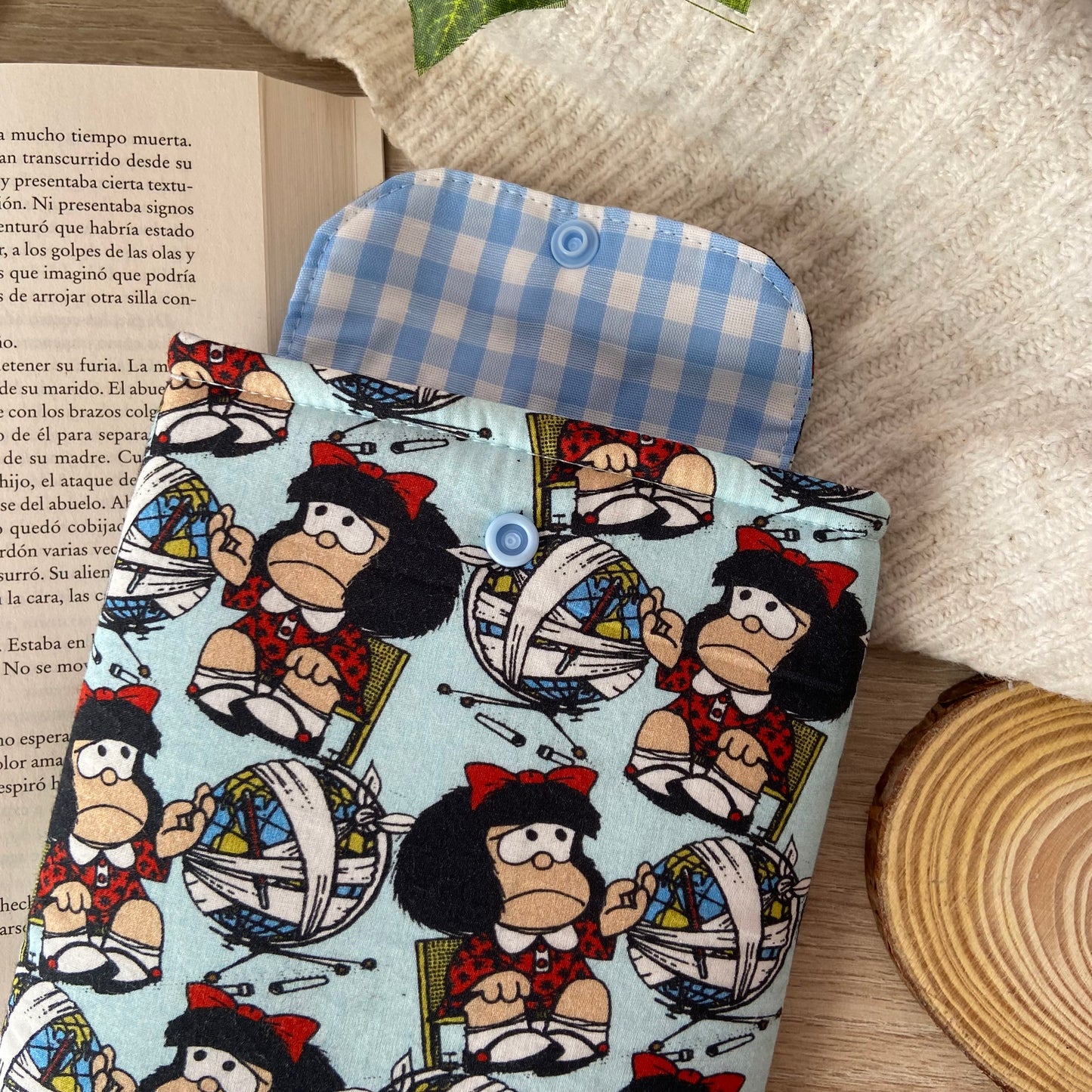 Funda kindle Mafalda (en azul)