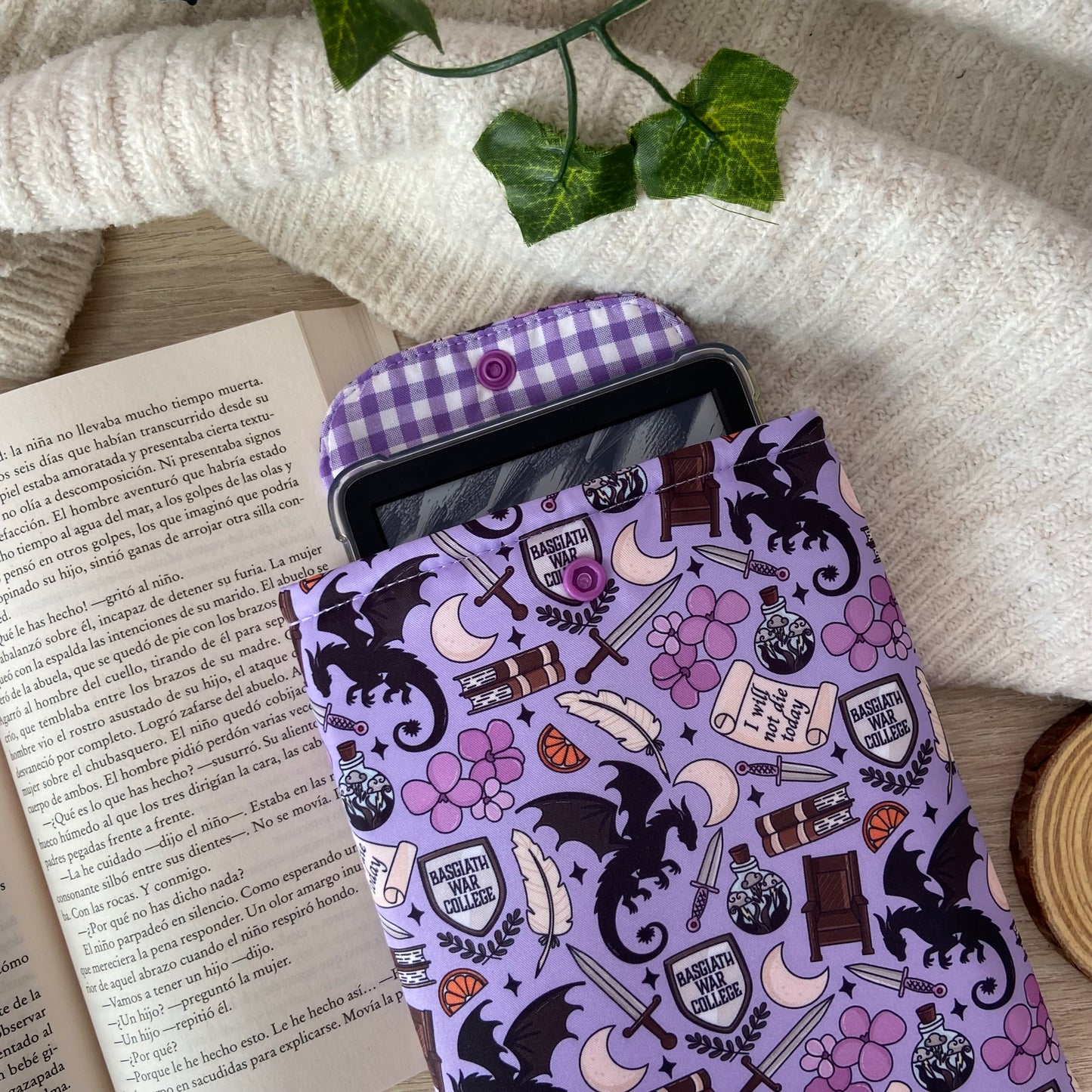 Funda kindle/kobo libra colour Basgiath war college