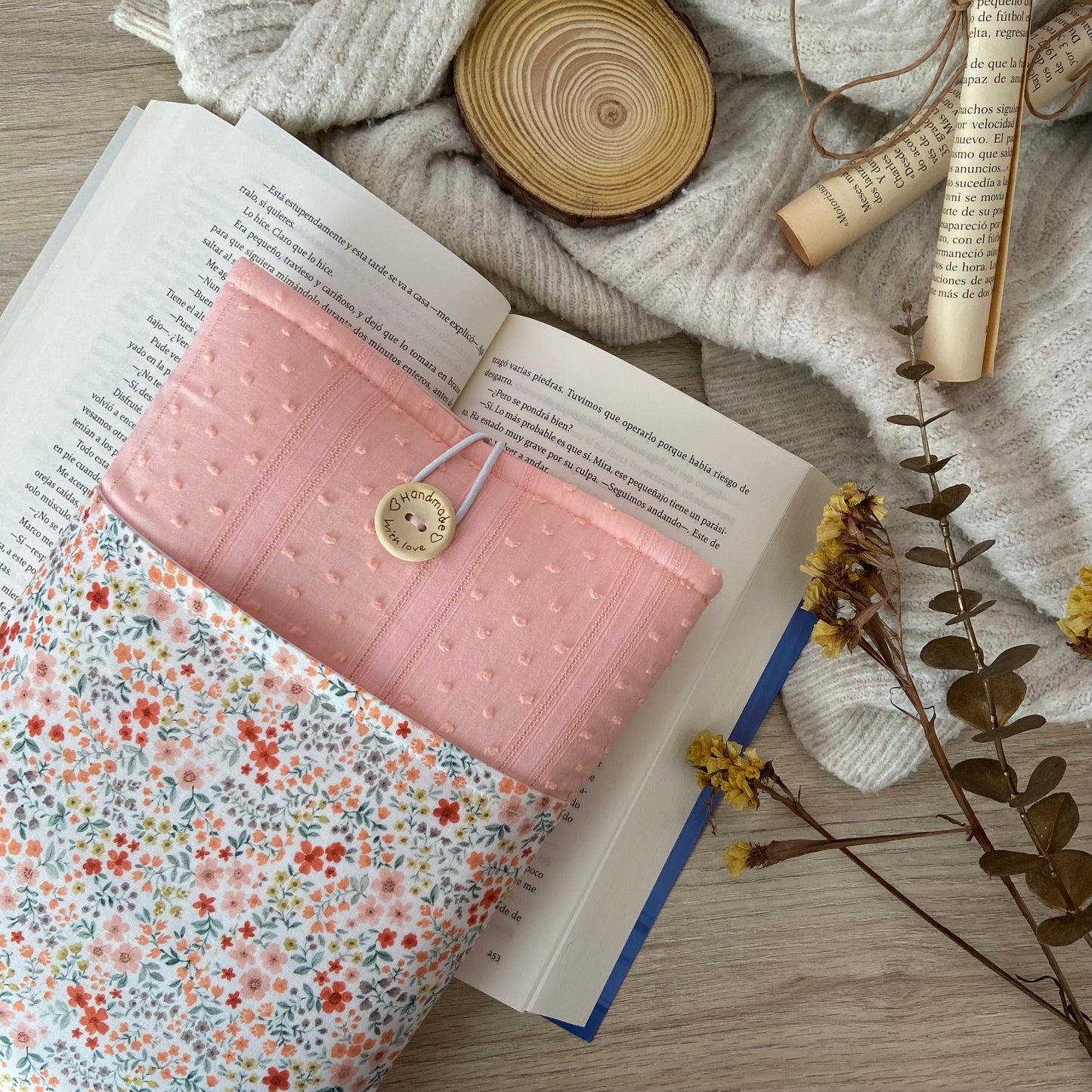 Funda literaria Magnolia con bolsillo