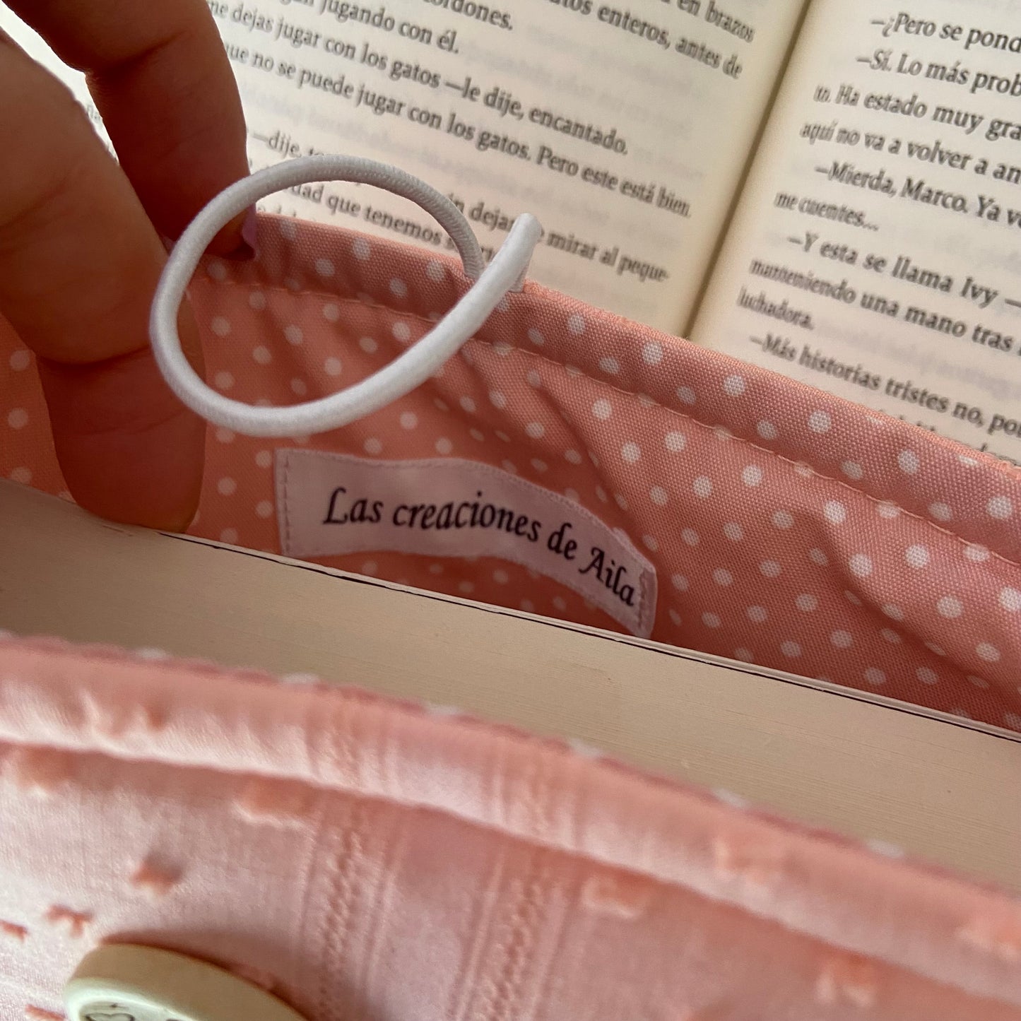 Funda literaria Magnolia con bolsillo