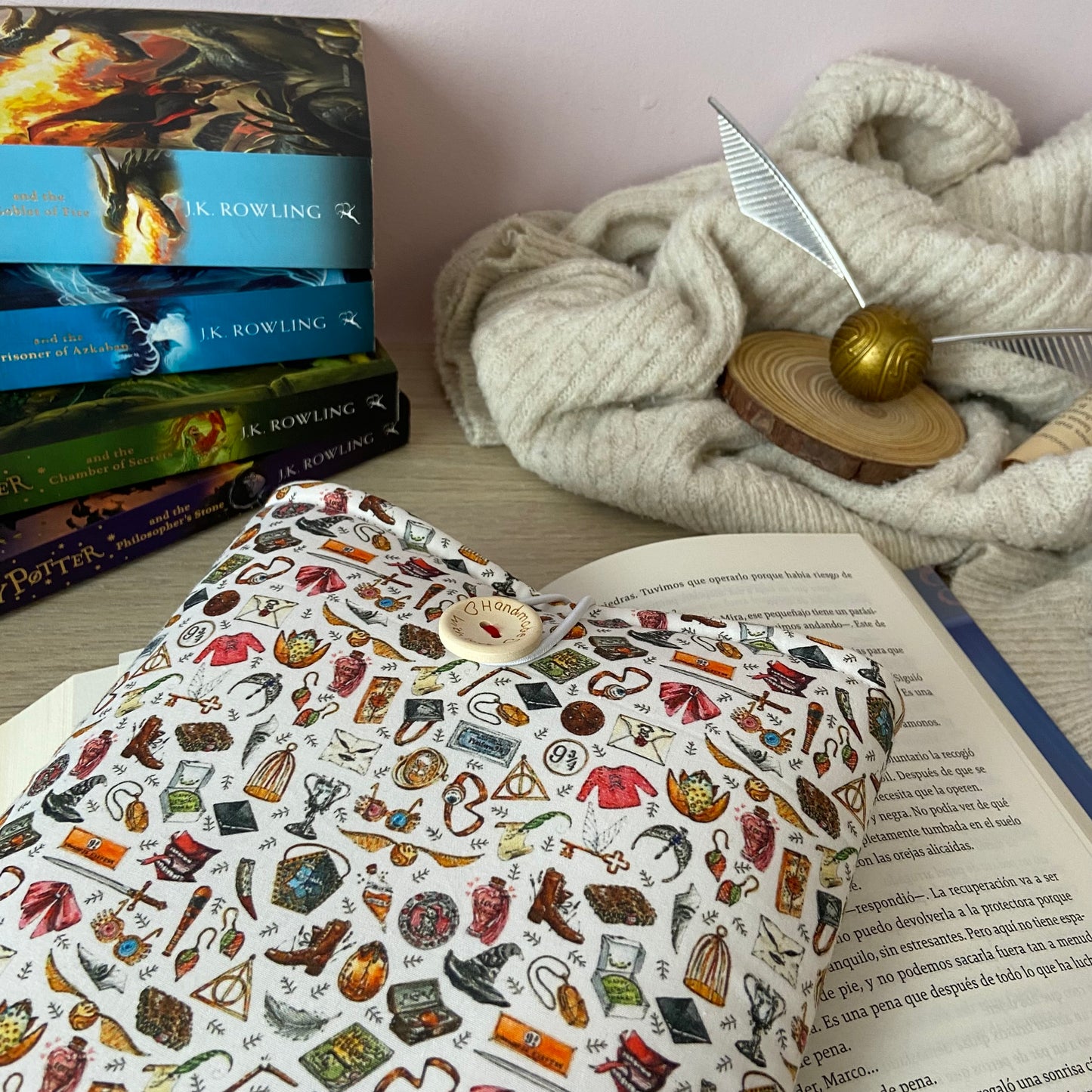 Funda literaria objetos Harry Potter