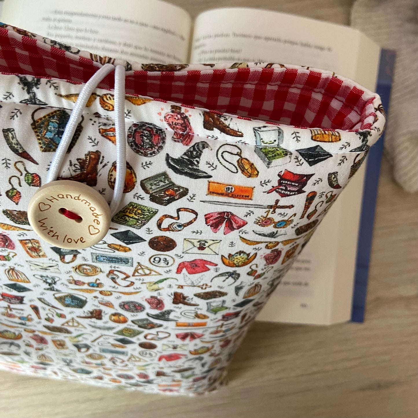 Funda literaria objetos Harry Potter