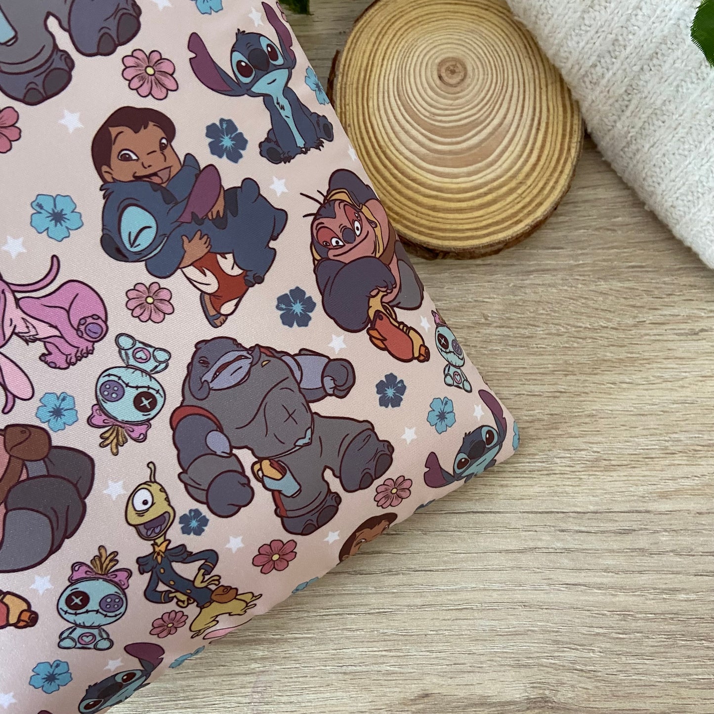 Funda literaria Stitch uno