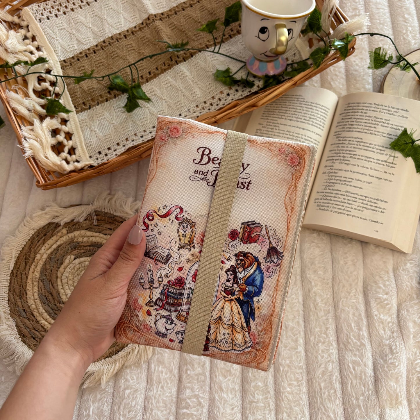 Funda de solapas para ebook érase una vez Bella y Bestia impermeable