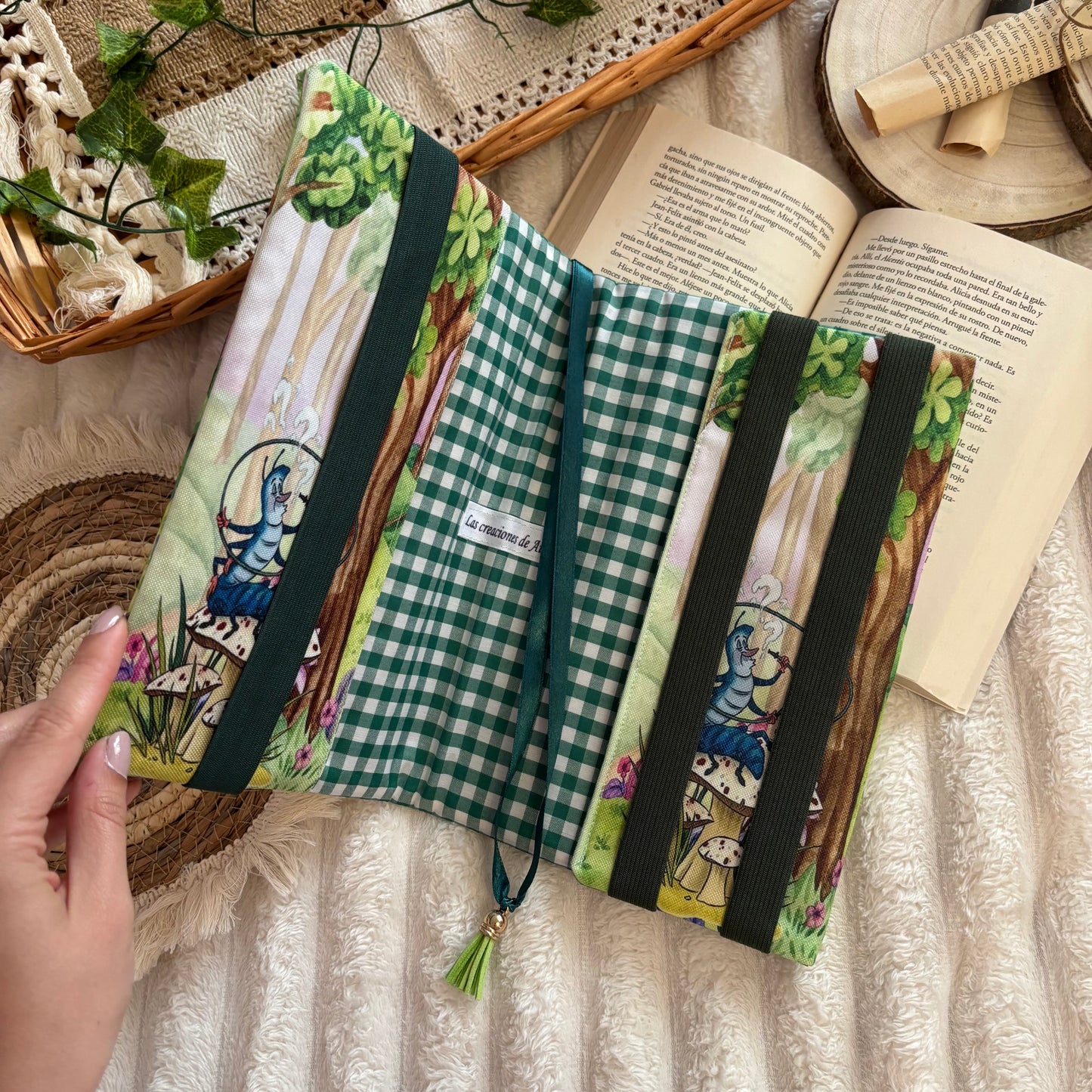 Funda ajustable en el país de las maravillas impermeable