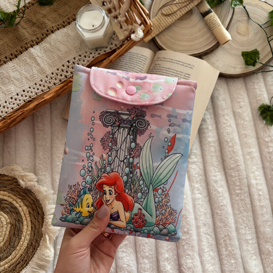 Funda kindle/kobo libra colour La sirenita under the sea impermeable