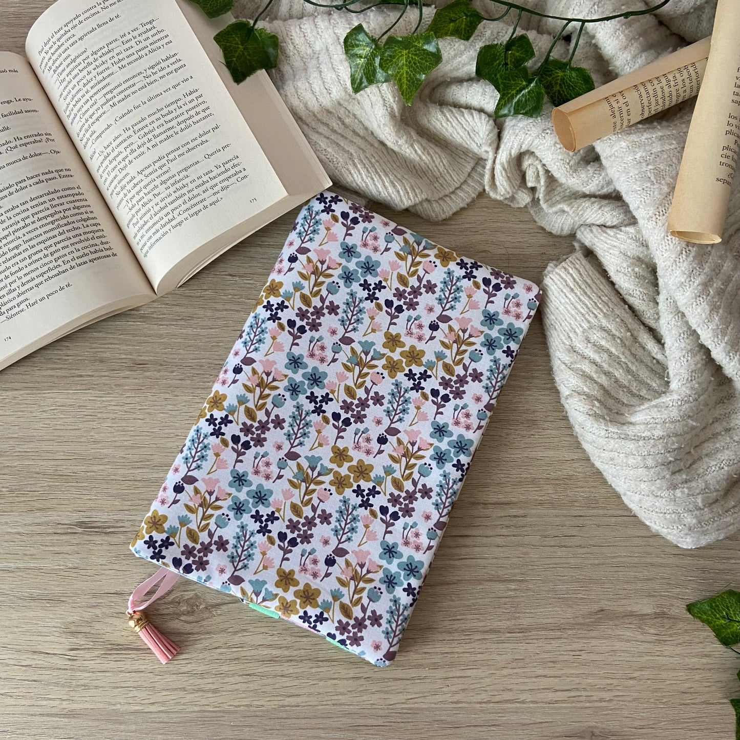 Funda ajustable flores en el jardín