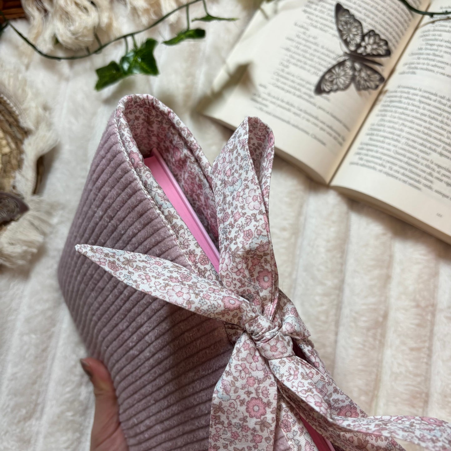 Funda literaria California de pana