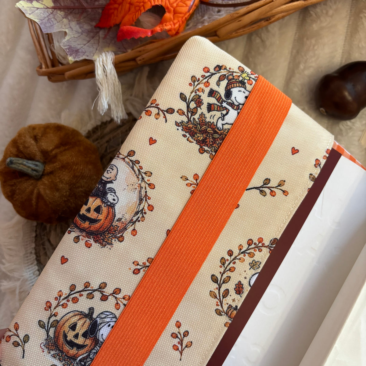 Funda ajustable Hello Autumn Snoopy impermeable