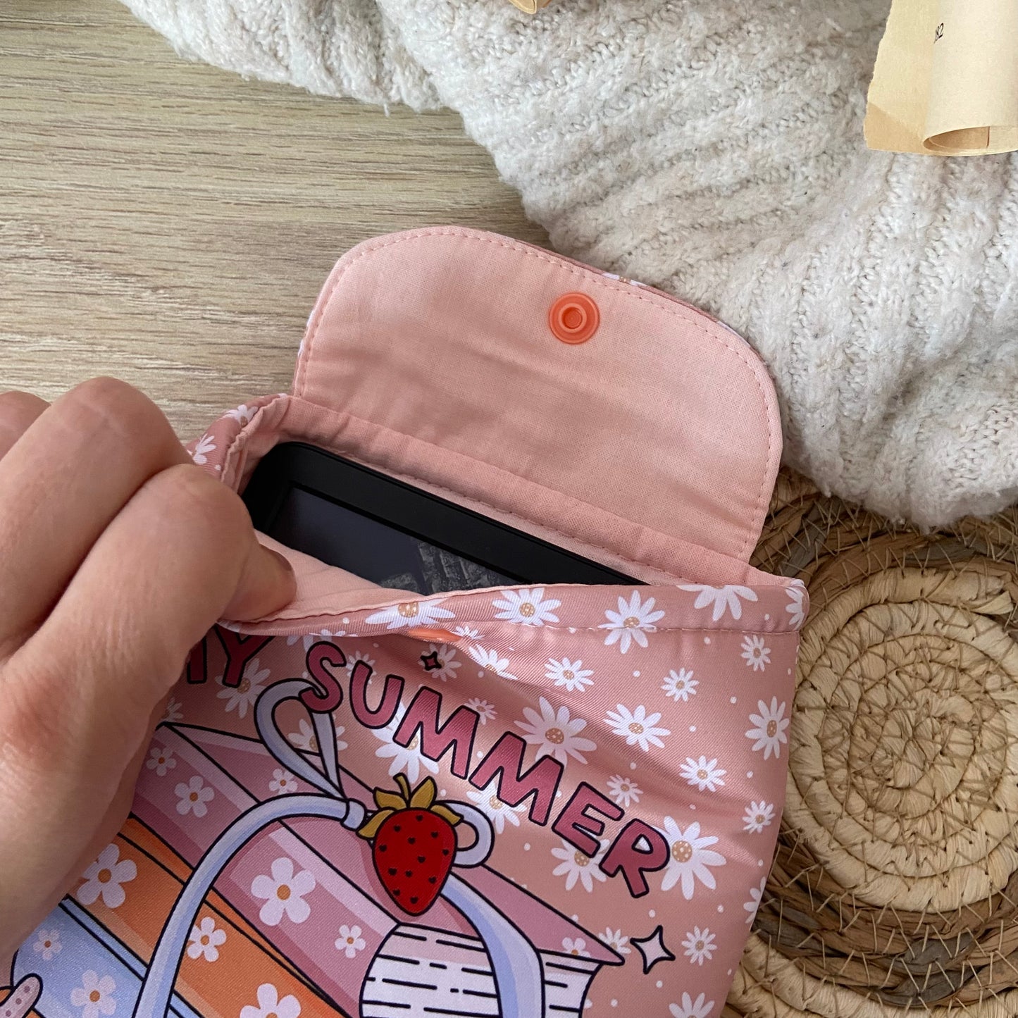 Funda kindle/kobo libra colour my summer is booked