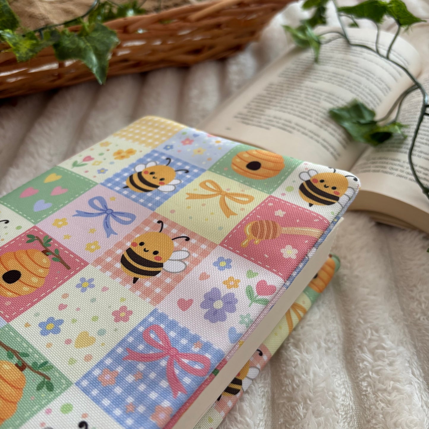 Funda ajustable abejitas impermeable