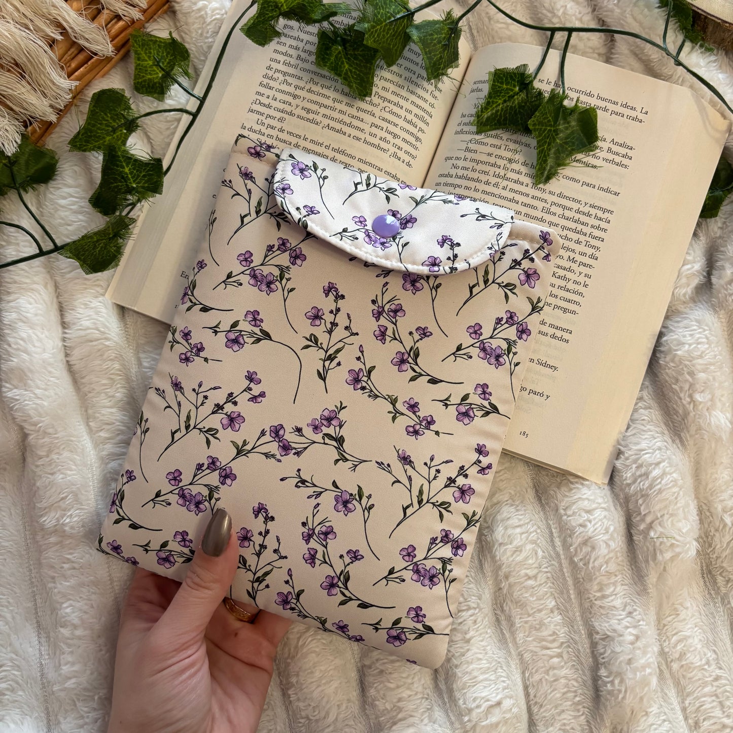 Funda kindle/kobo libra colour Afrodita