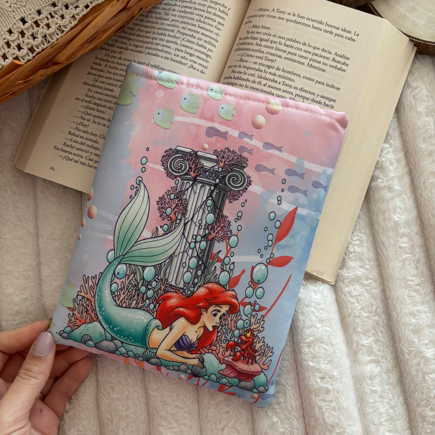 Funda kindle/kobo libra colour La sirenita under the sea impermeable