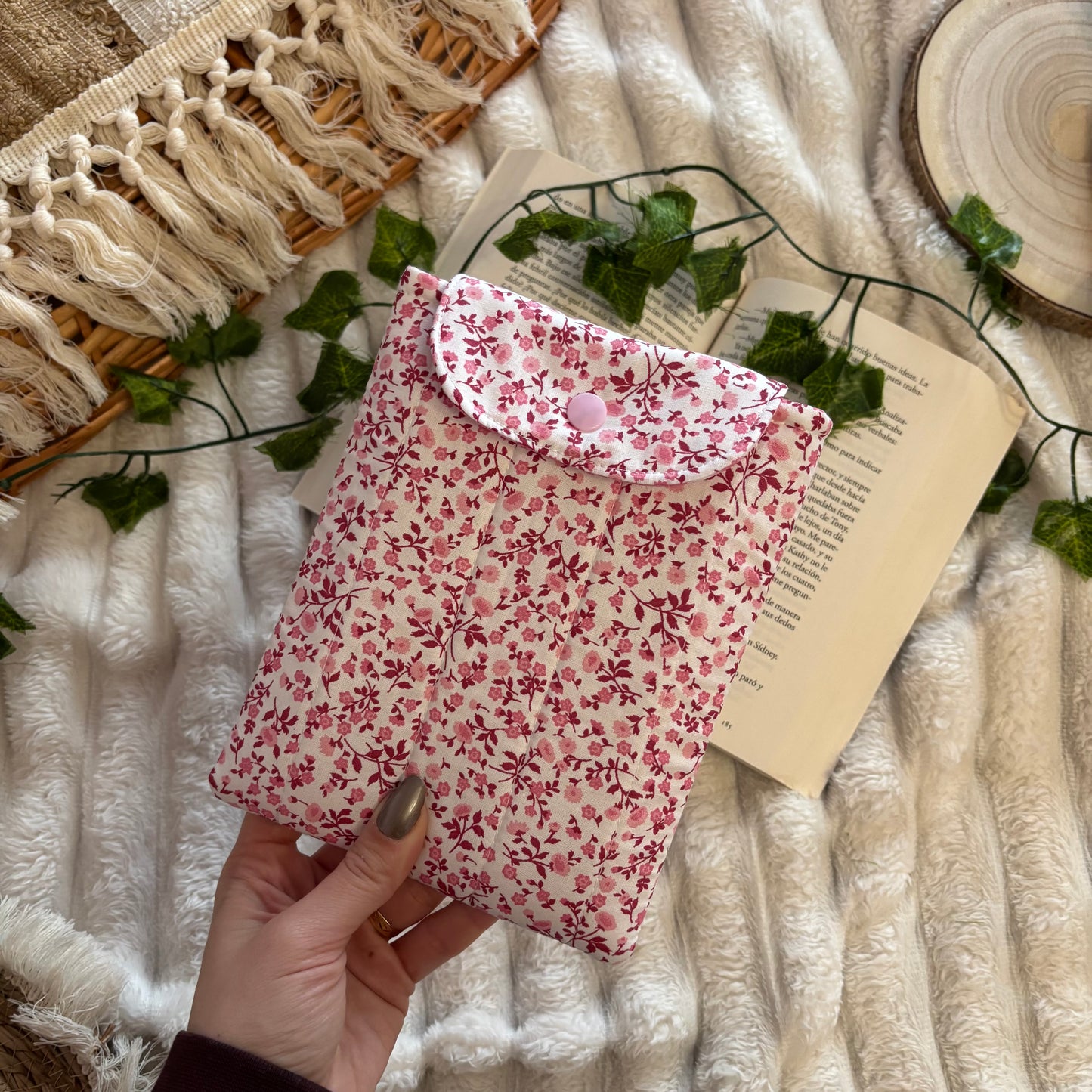 Funda para kindle Scarlett