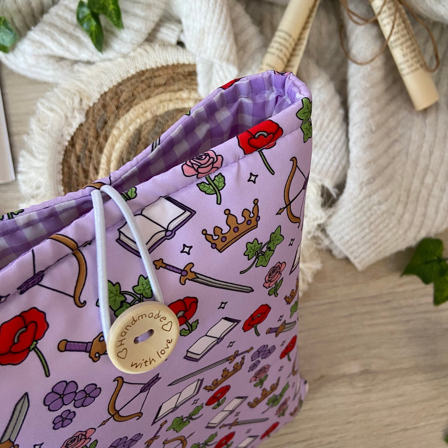 Pack funda powerless + marcapáginas + taza