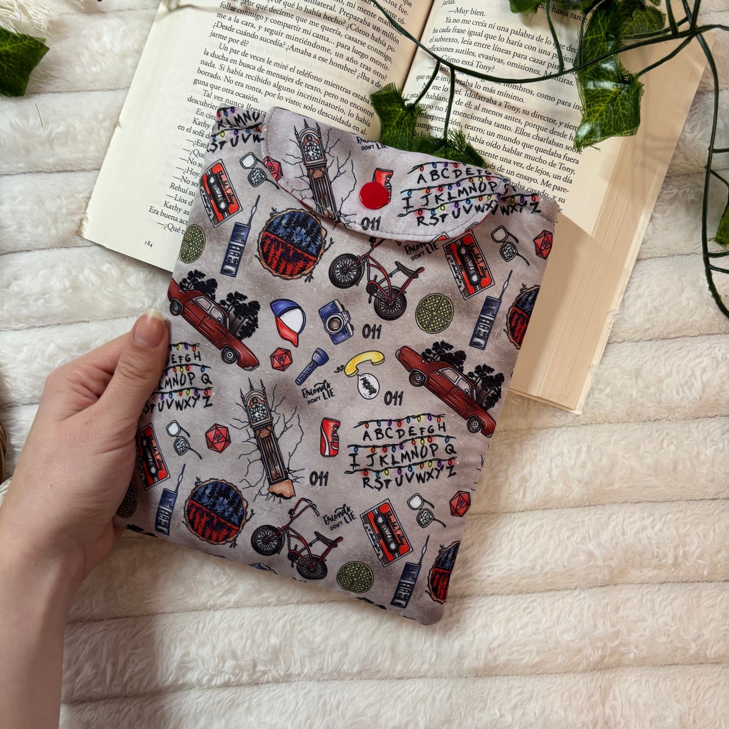 Funda kindle/kobo libra colour Stranger things