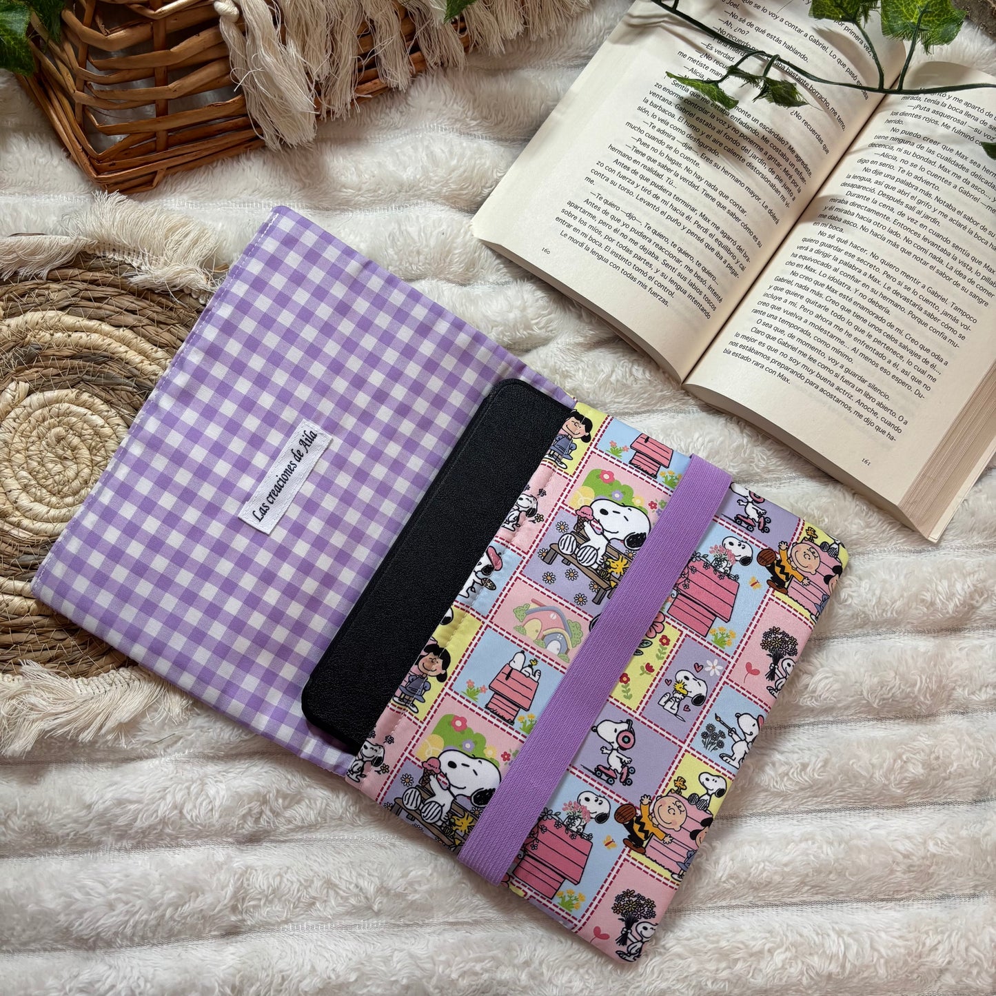 Funda de solapas para ebook Snoopy en la vida