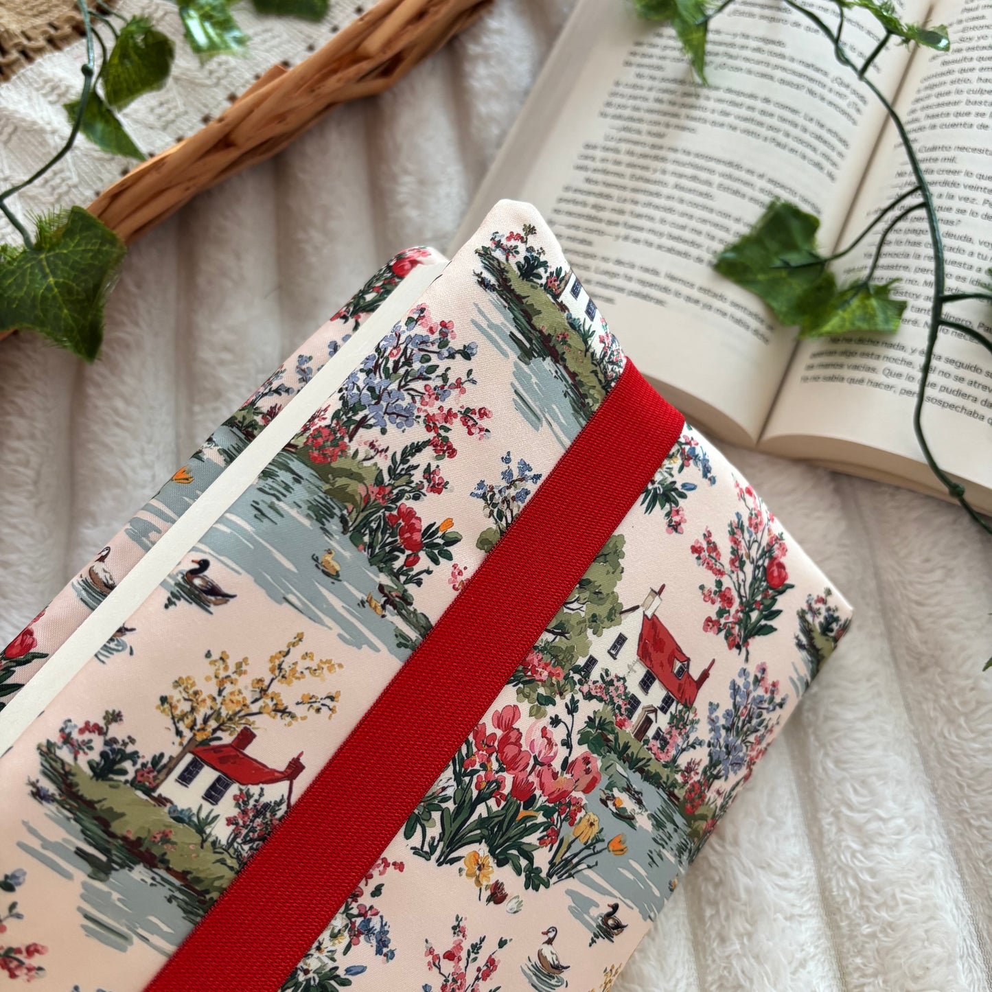 Funda ajustable pueblo primaveral