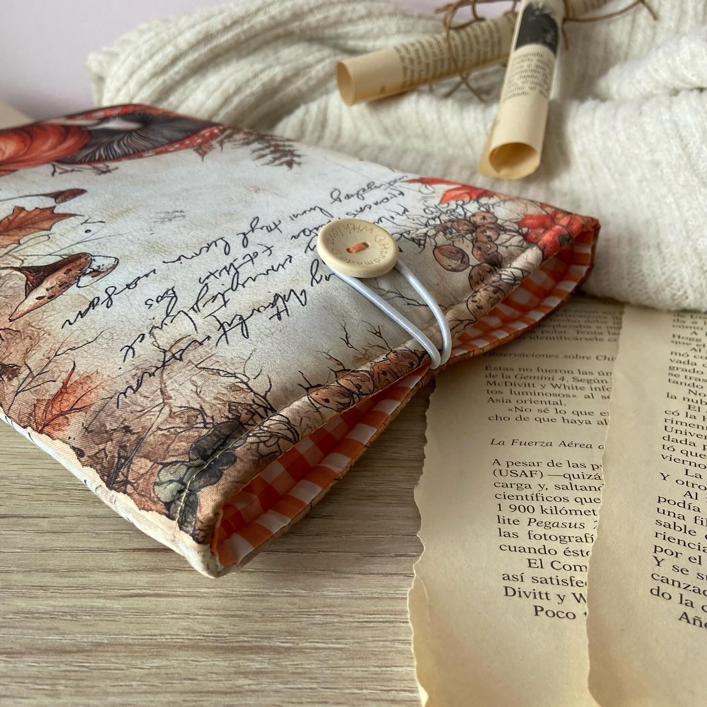 Funda literaria la lluvia en otoño
