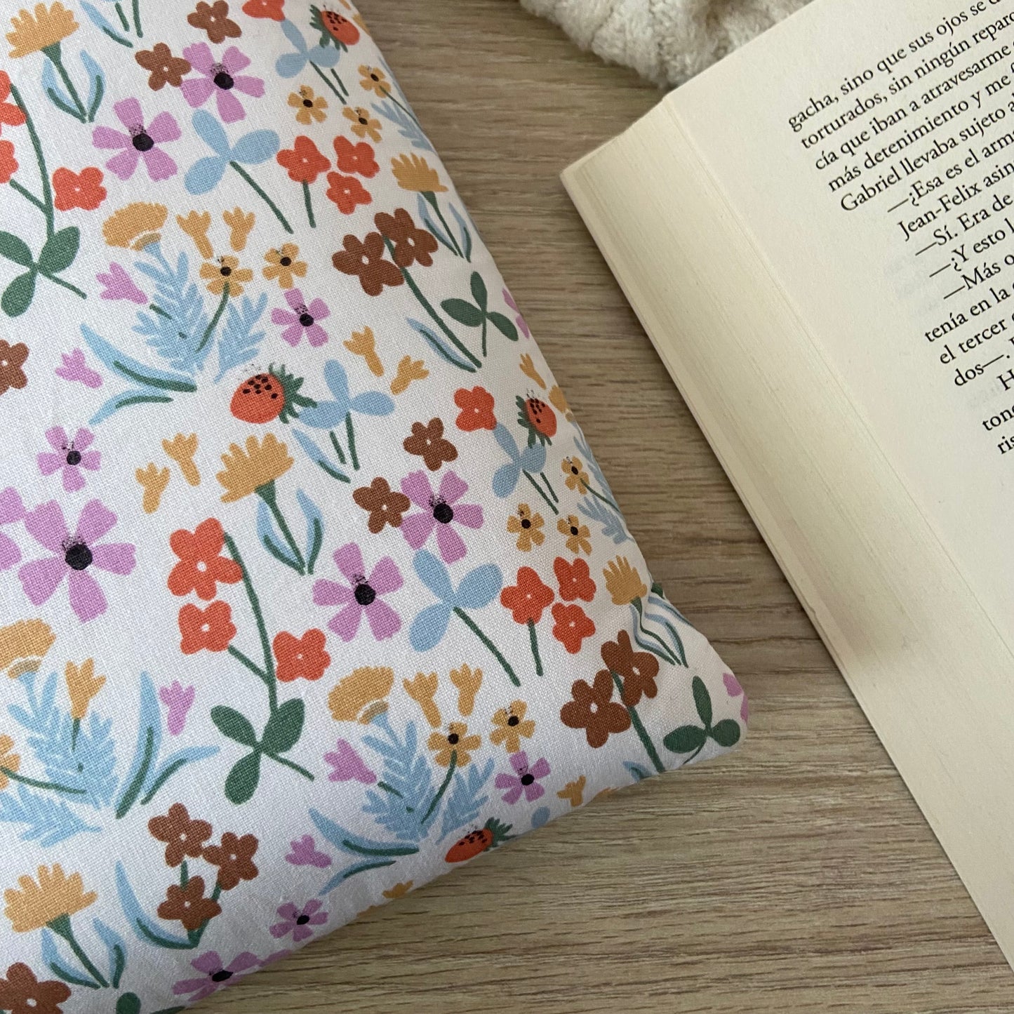 Funda literaria Maylia