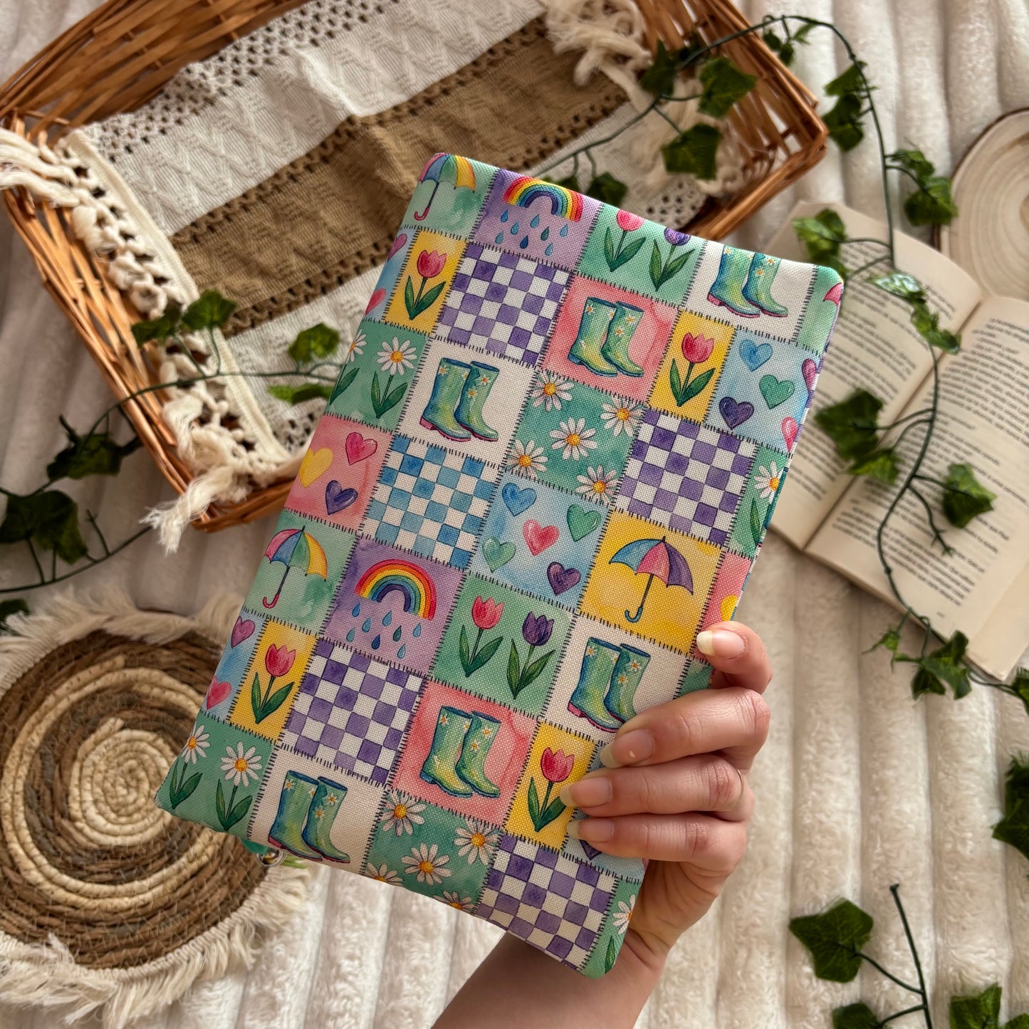 Funda ajustable corazones de Abril impermeable