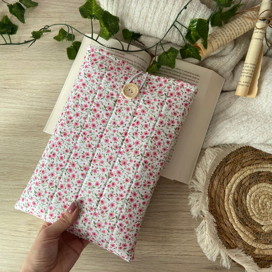 Funda literaria Aila
