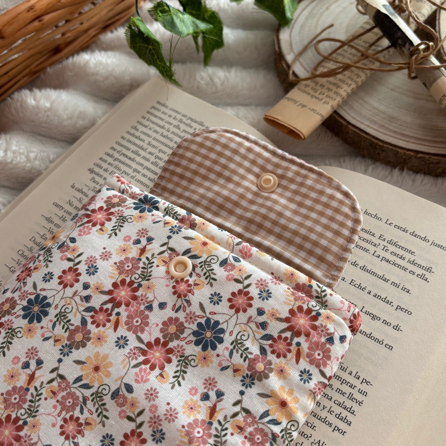 Funda para ebook Magnolia