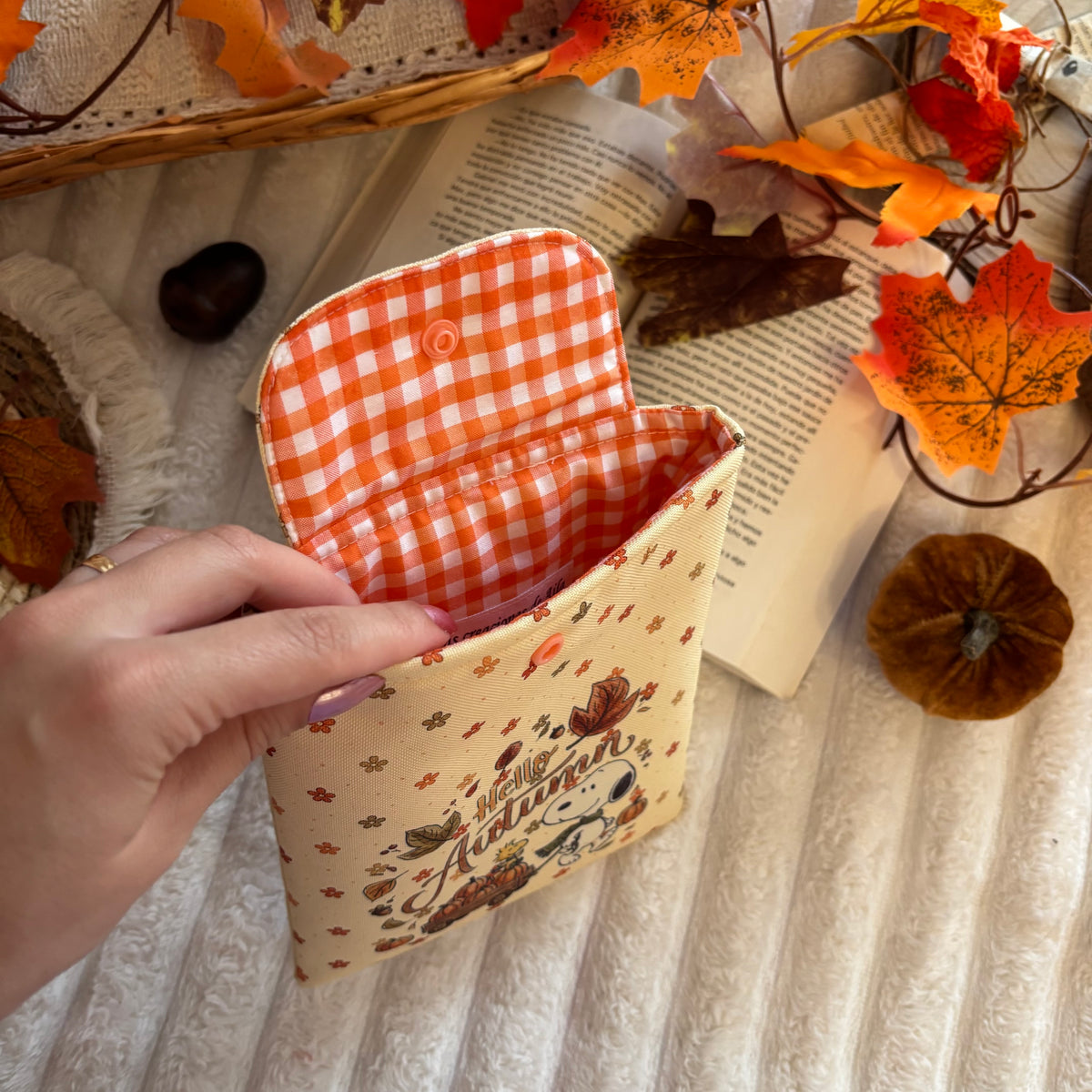 Funda kindle/kobo Hello autumn Snoopy impermeable