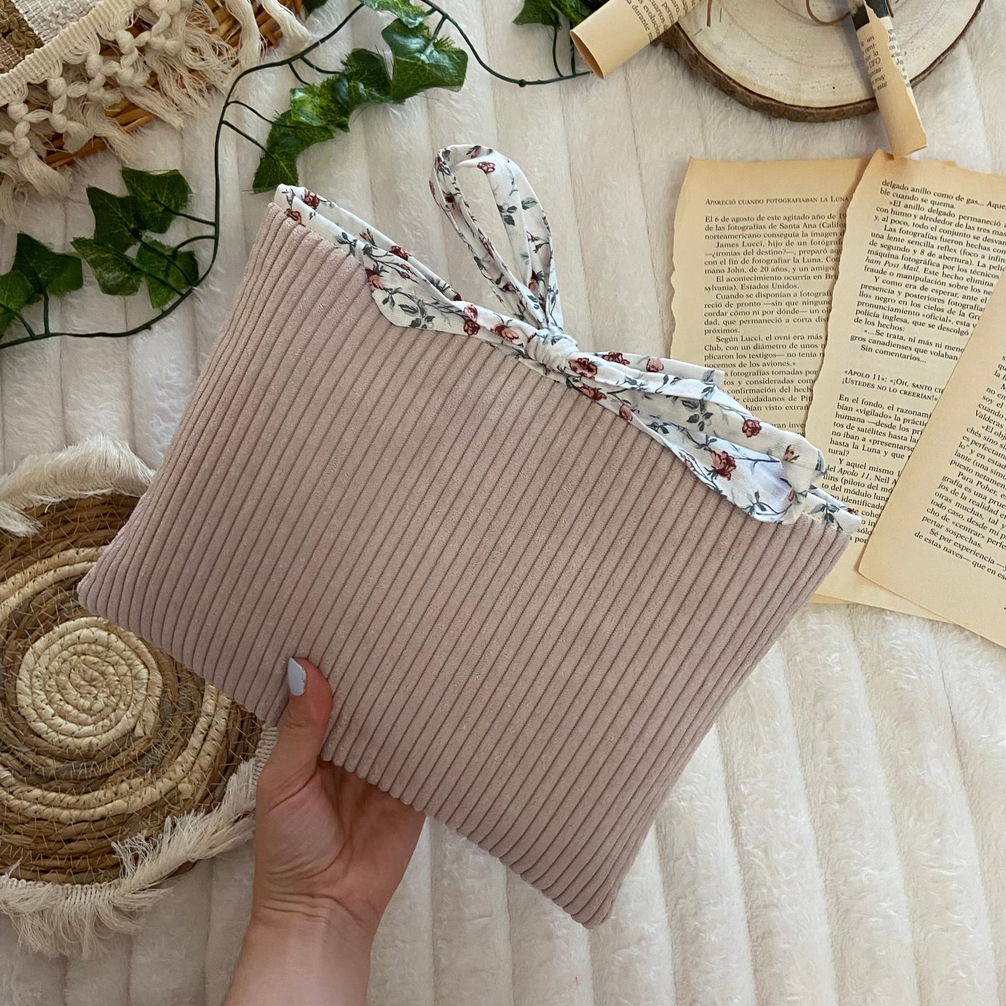 Funda literaria Boston de pana