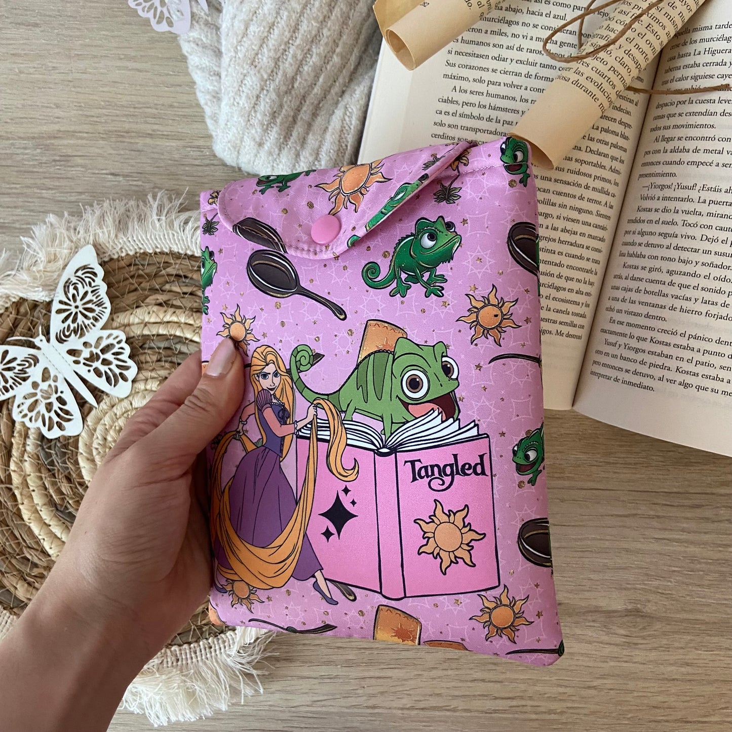Funda kindle/kobo libra colour Rapunzel