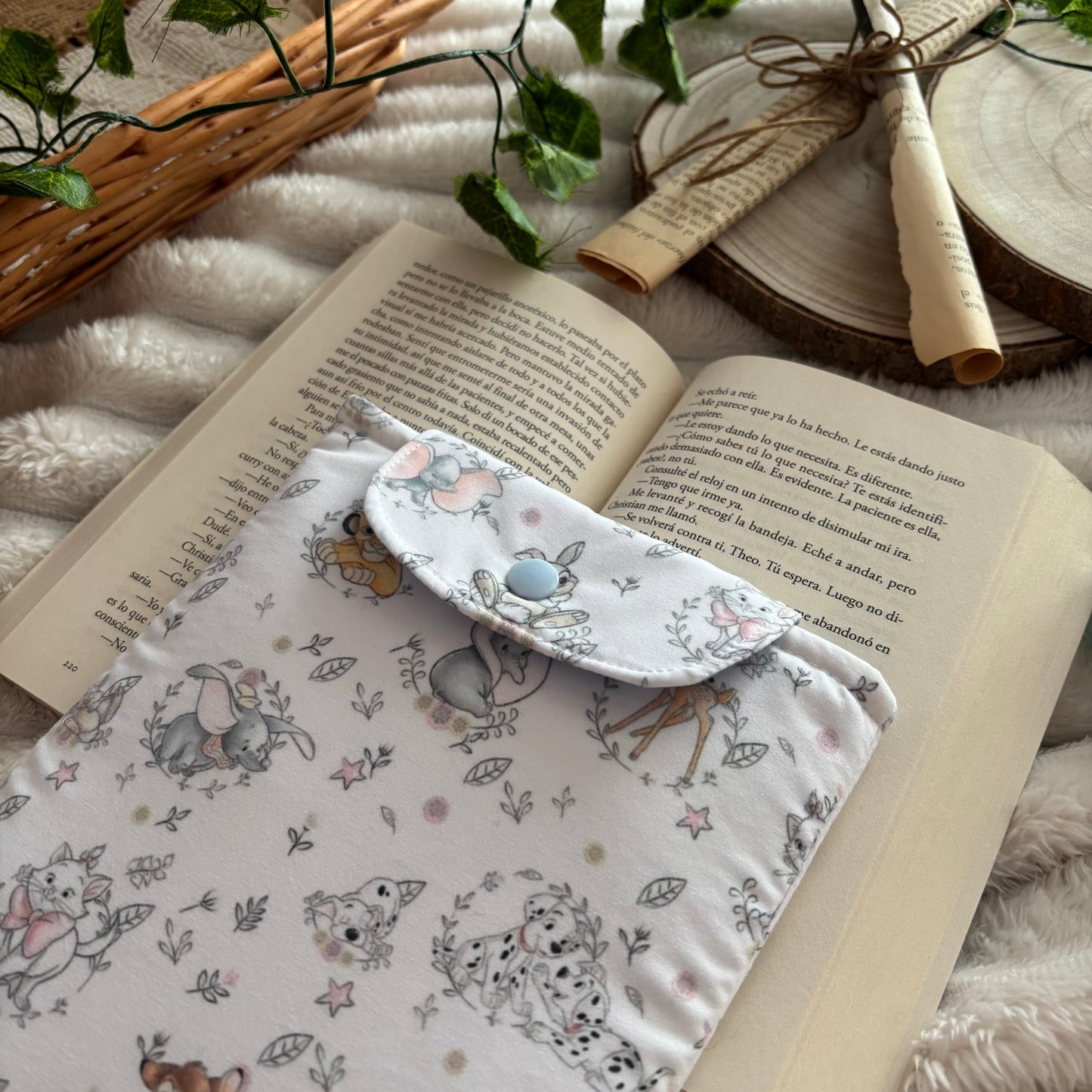 Funda para ebook personajes Disney