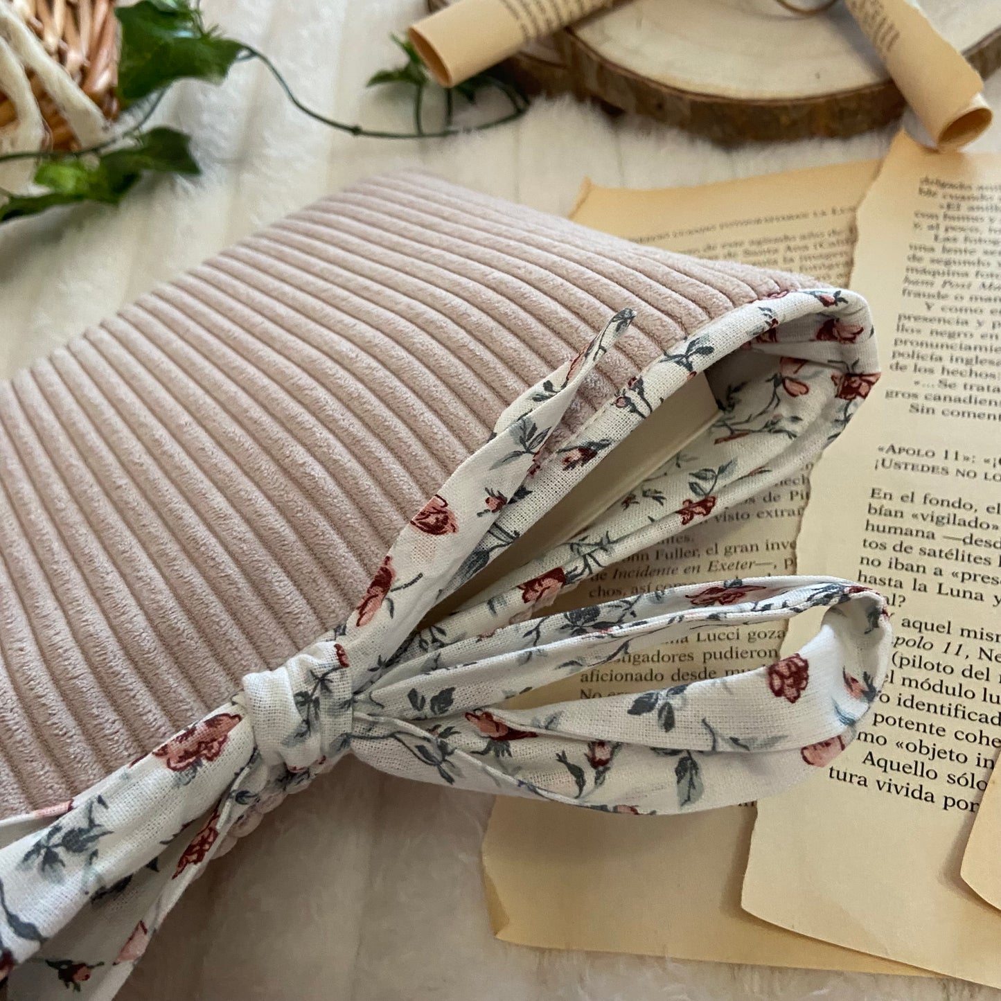 Funda literaria Boston de pana