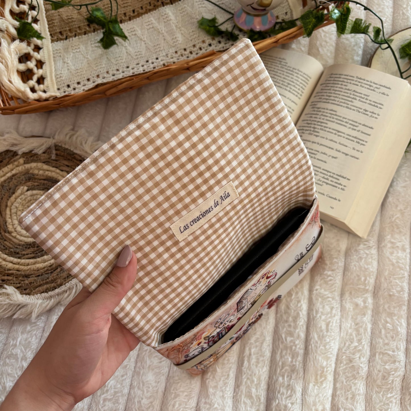 Funda de solapas para ebook érase una vez Bella y Bestia impermeable