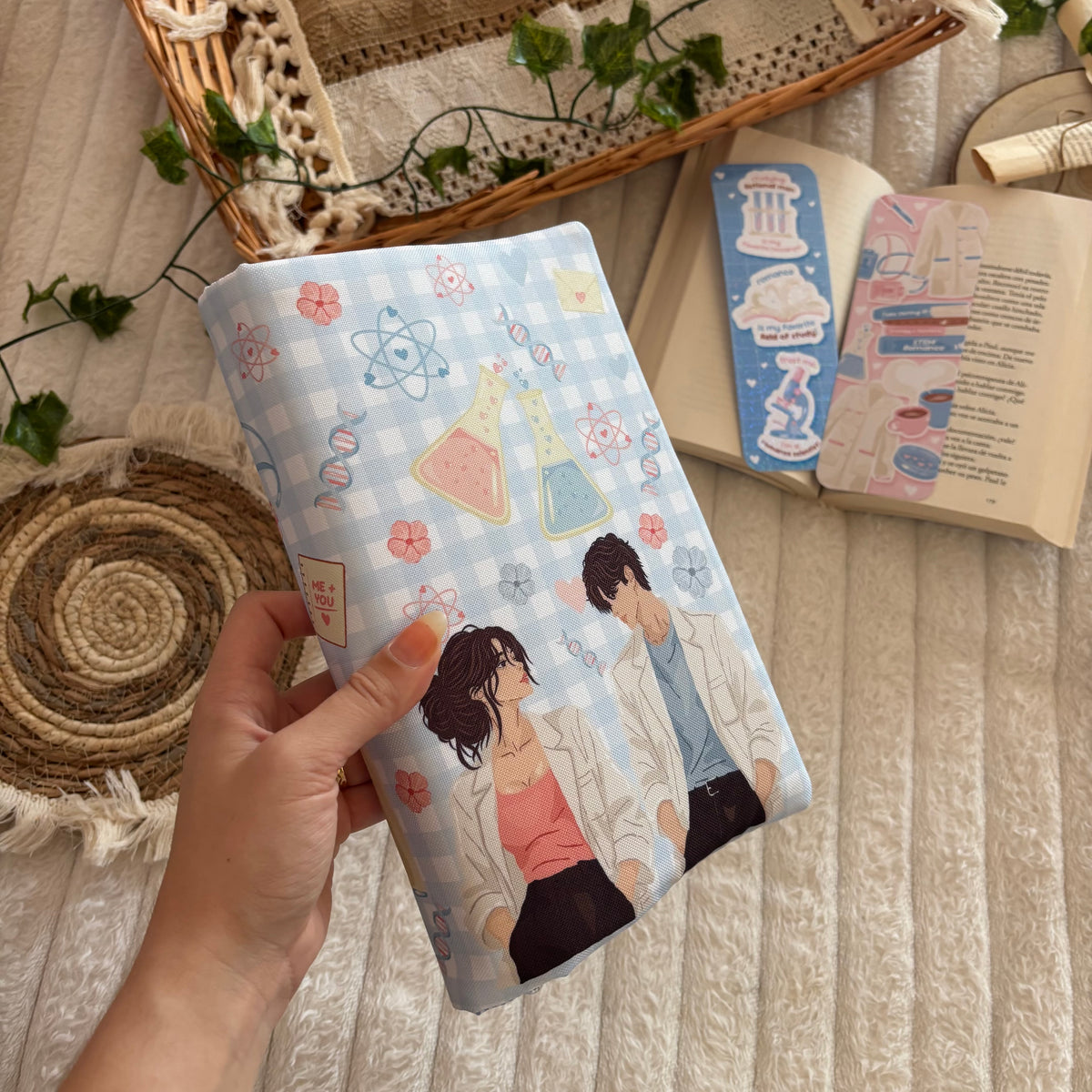 Funda ajustable impermeable inspirada en La hipótesis del amor impermeable