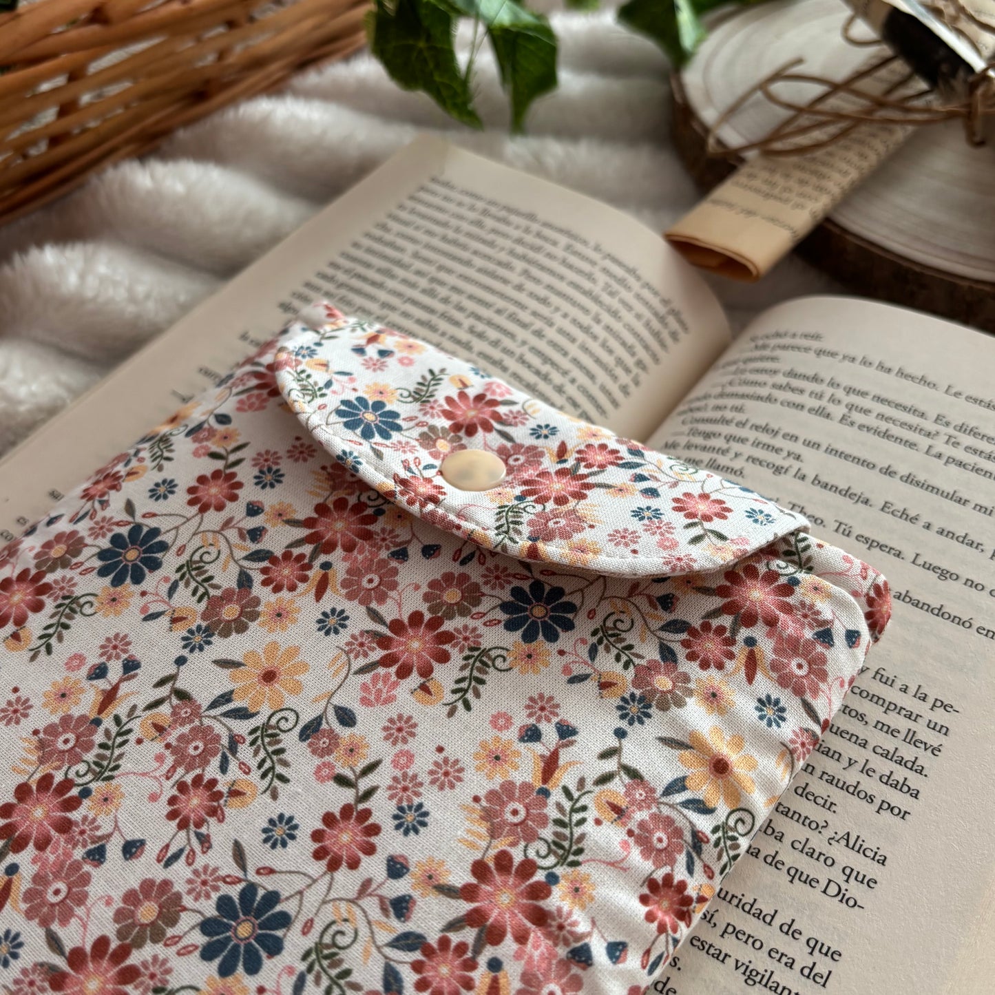 Funda para ebook Magnolia