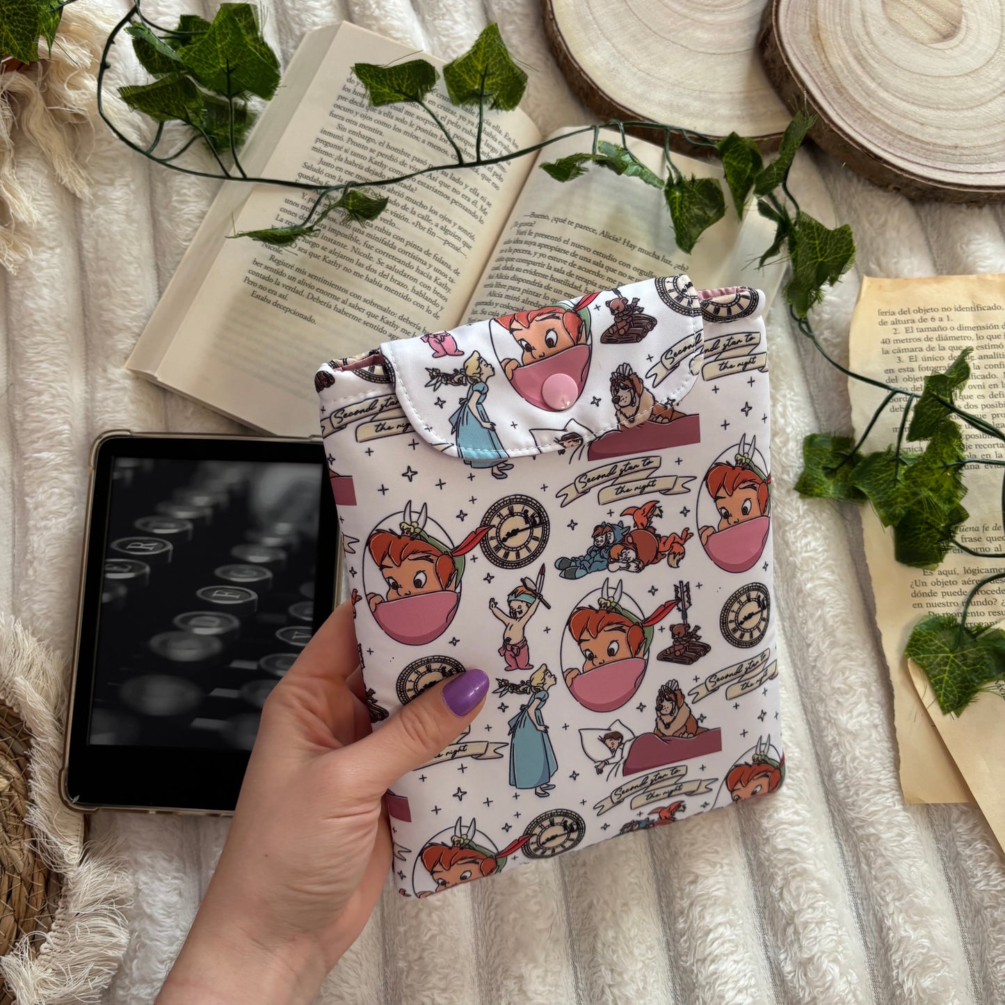 Funda kindle/kobo libra colour niños perdidos Peter Pan