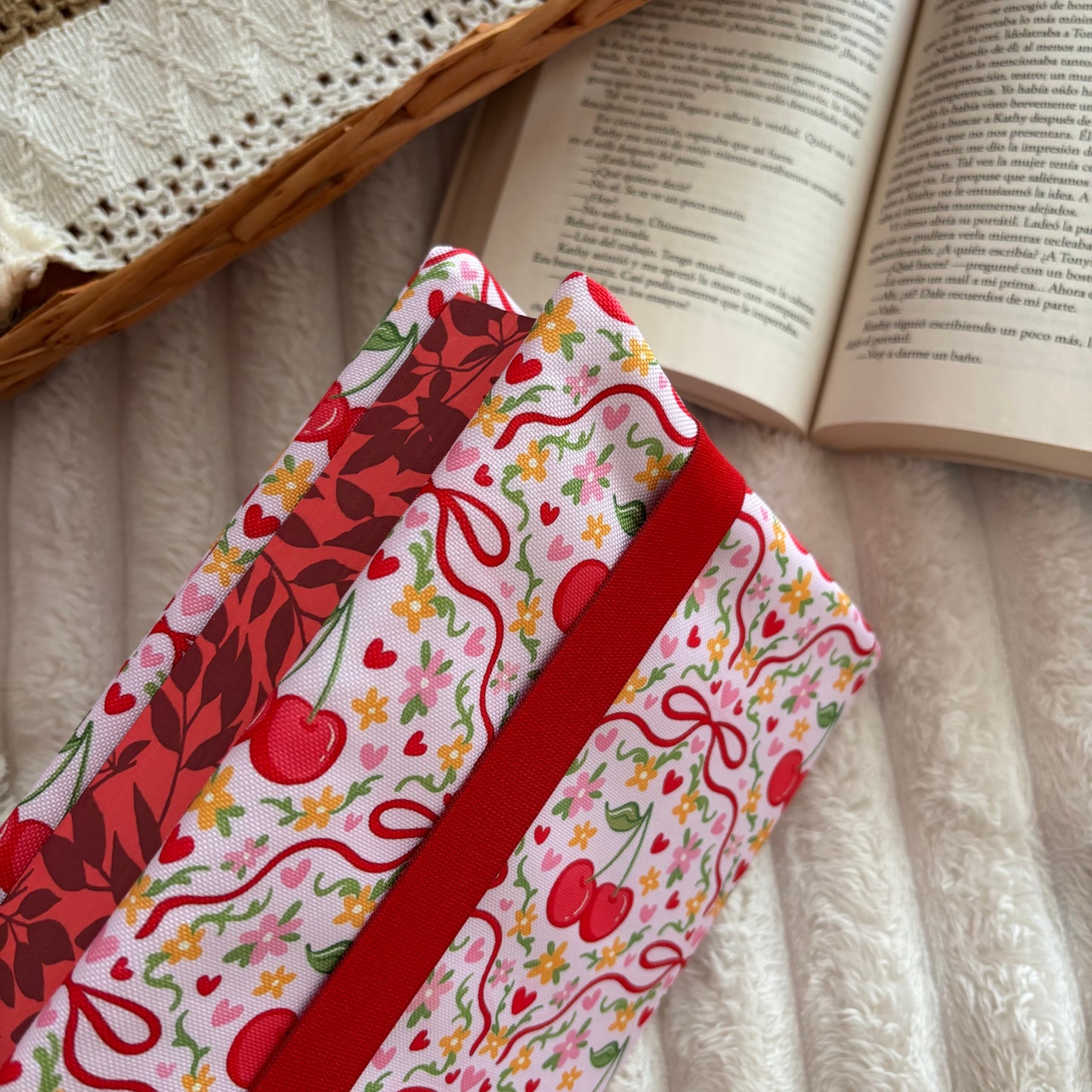 Funda ajustable cerezitas impermeable