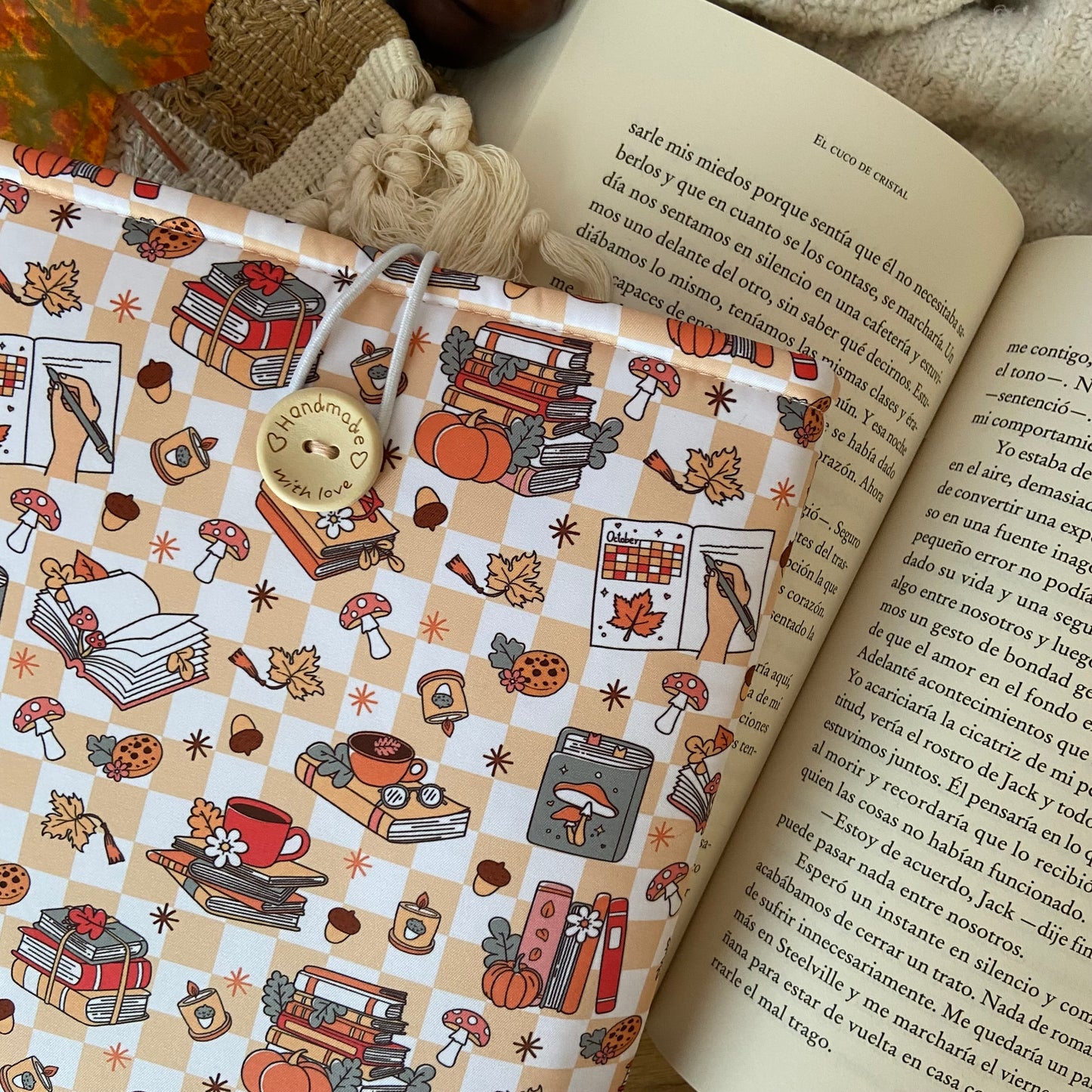Funda literaria Nubi