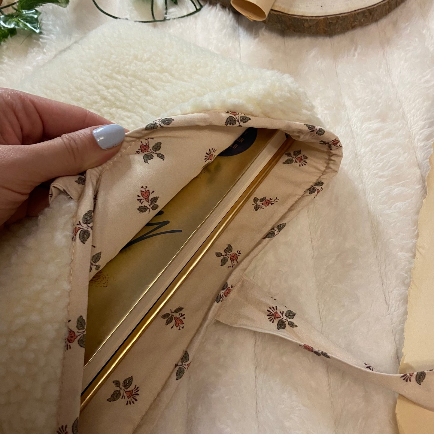 Funda literaria borreguito