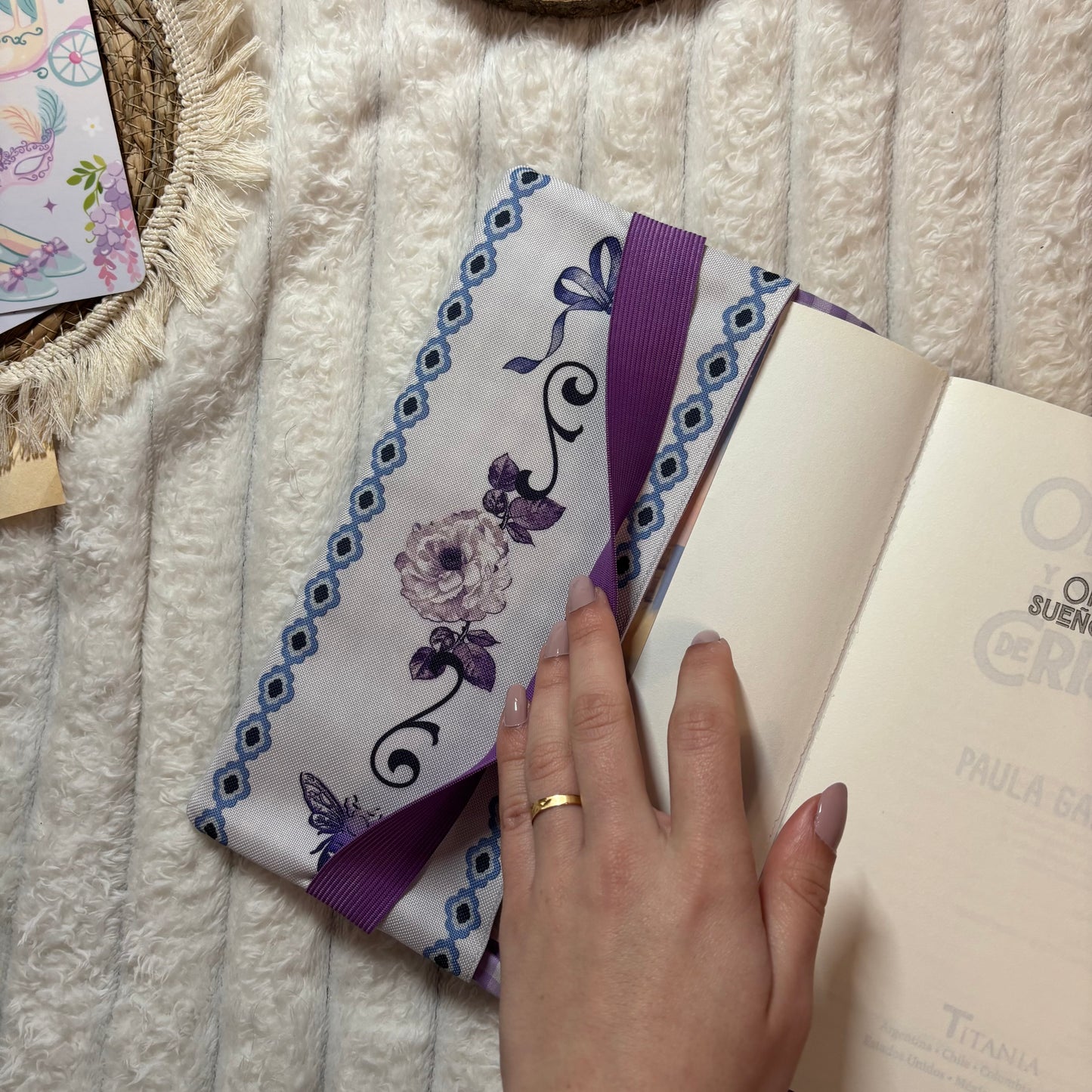 Funda ajustable Bridgerton My dearest gentle reader impermeable