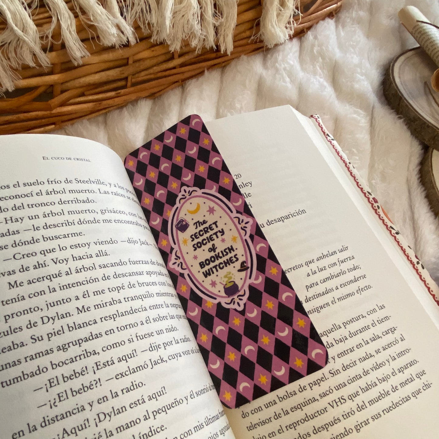 Marcapáginas The secret society of bookish witches