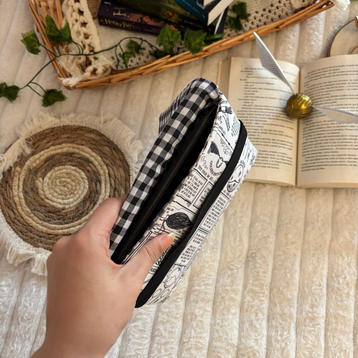 Funda para ebook con solapa Quidditch