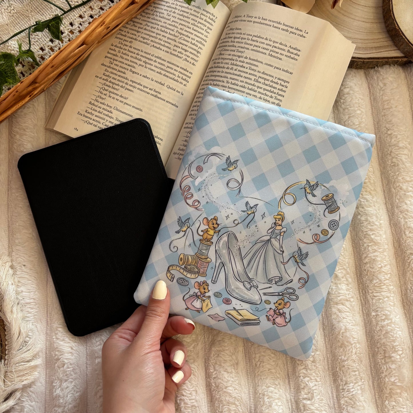 Funda kindle/kobo Cenicienta impermeable