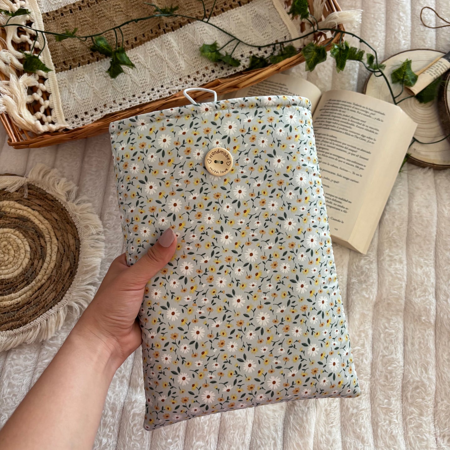 Funda literaria tus margaritas