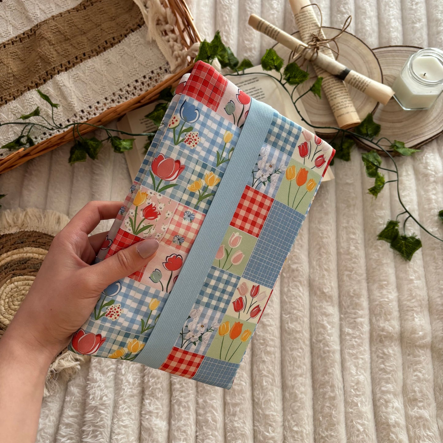 Funda ajustable tulipanes en primavera
