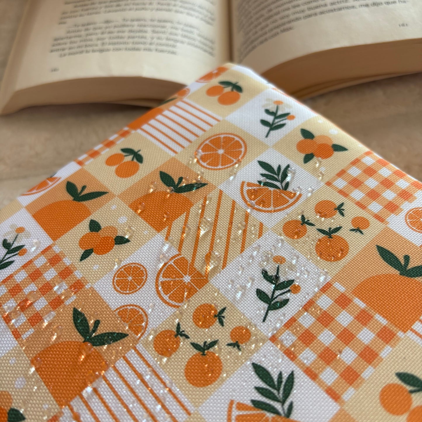 Funda ajustable naranjada impermeable